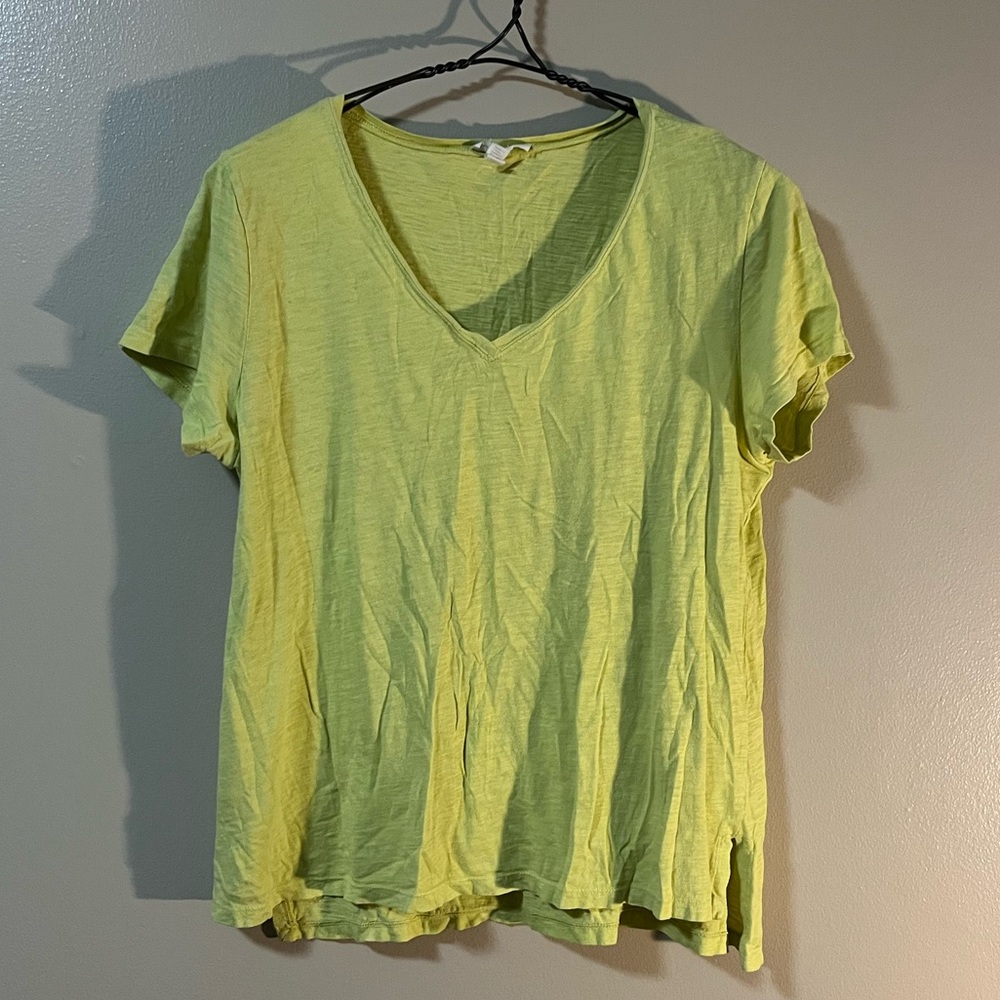 Eileen Fisher Organic Cotton V-Neck T-Shirt Medium